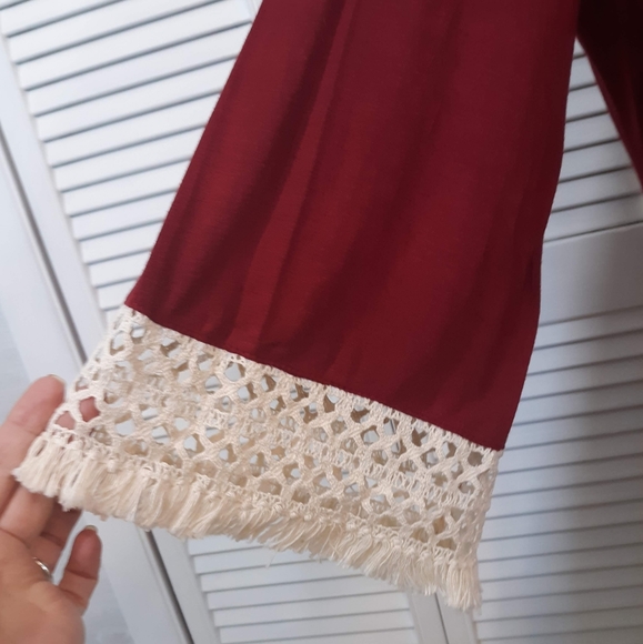 Young threads NYC lace dress medium - Picture 6 of 8